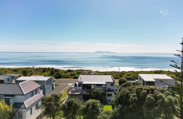 Oceanview on Broadway