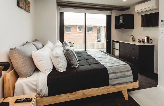 One 50 Molesworth - Studio Level 1