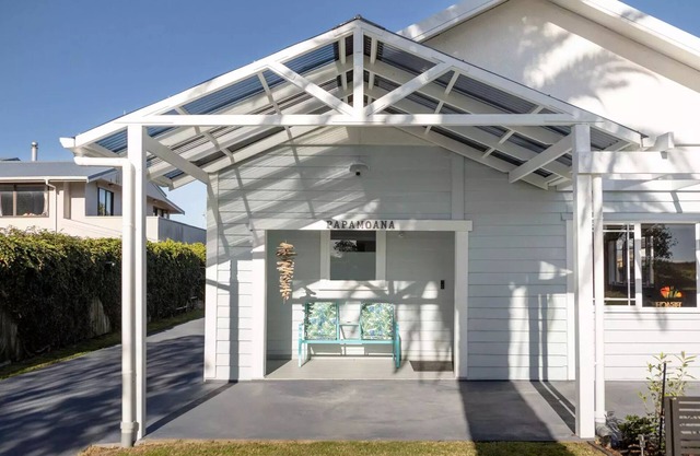 Papamoana ~ Papamoa Beach - Beyonder Holiday Homes