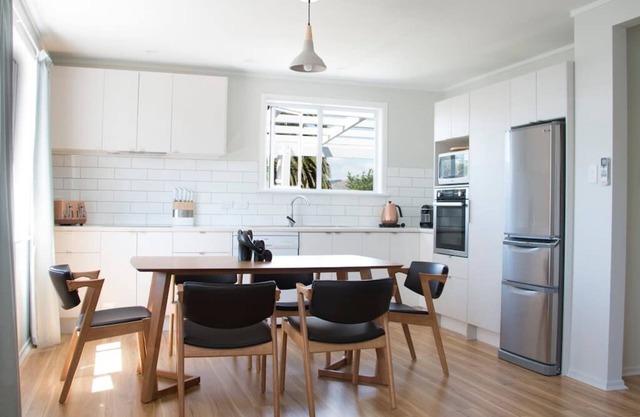 Renovated perfection next to Redwoods now 30% off