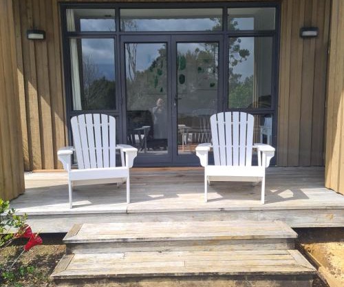 Sandspit Hideaway