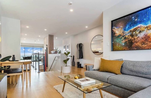 Stunning 2-bedroom penthouse