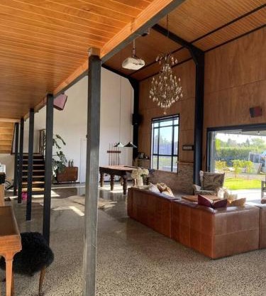 The Barn - Space for Family and Friends