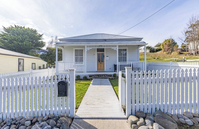 The Board house - Ohakune Holiday Home