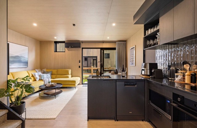 Villa XV – Stylish and Contemporary Escape