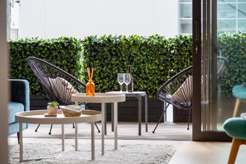 Walk To Ponsonby & K Road Bright Ponsonby Apt with Blackout Blinds for the Perfect Sleep