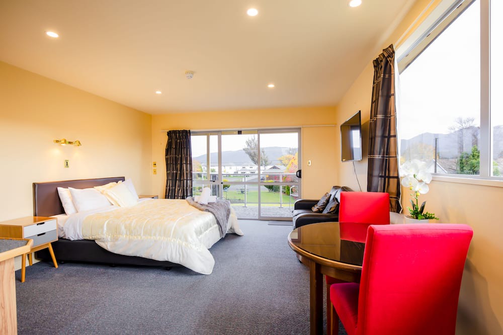 Te Anau Hotel | Alpine View Motel