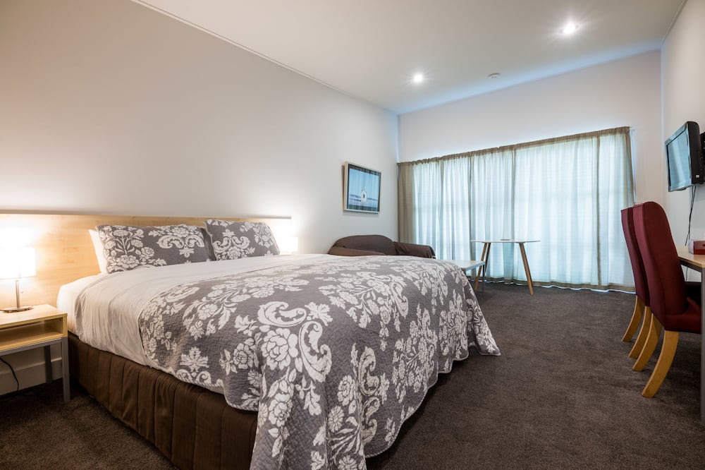 Fox Glacier Hotel | The Westhaven Motel