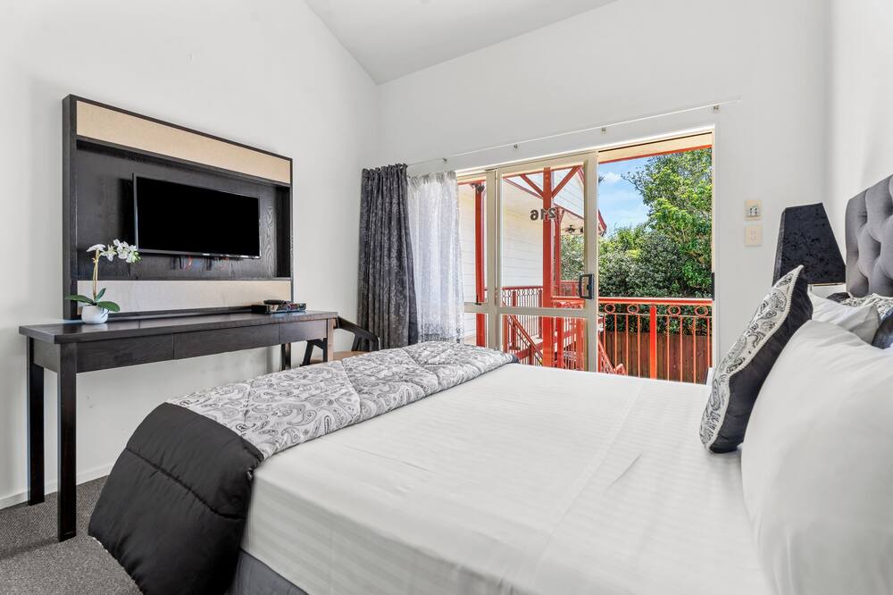 Avondale Hotel | Avondale Motor Inn