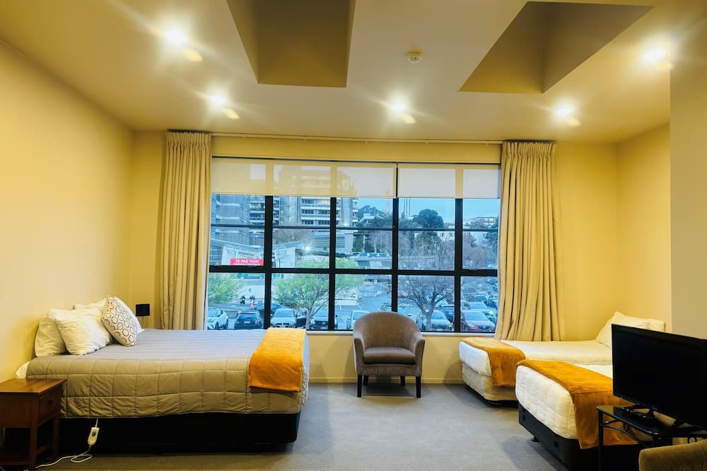 Newtown Hotel | Southgate Motor Inn