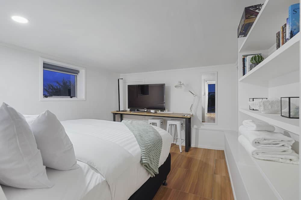 Henderson Apartment | Newly Renovated Studio w Parking-Netflix