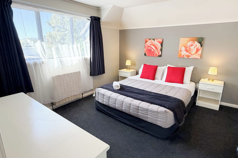 Lower Hutt Hotel | Champers Motor Inn