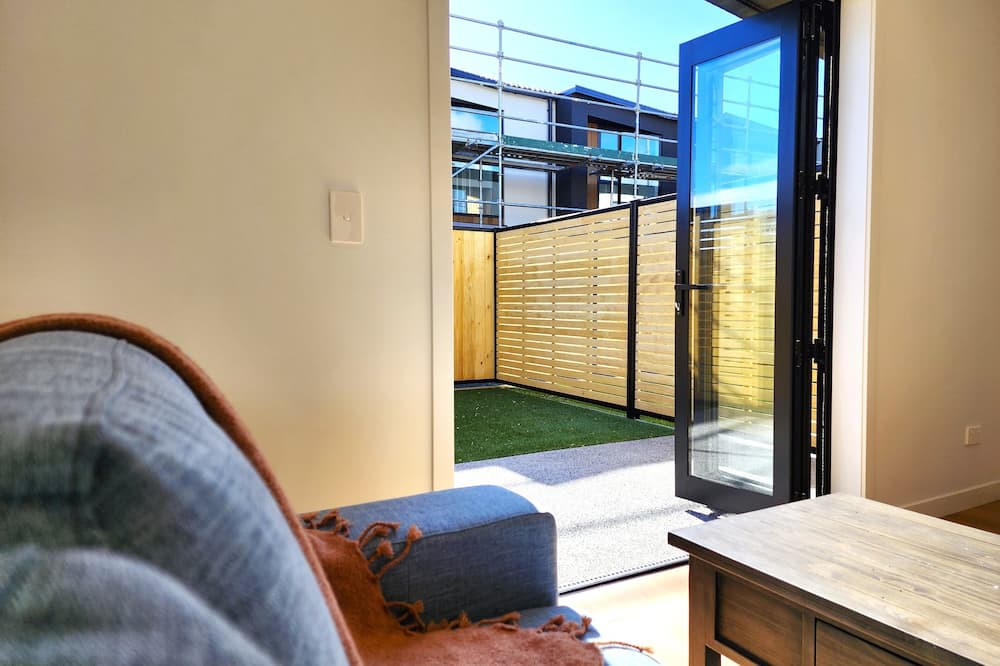 Raumati Beach House | U Suites on Trieste Way