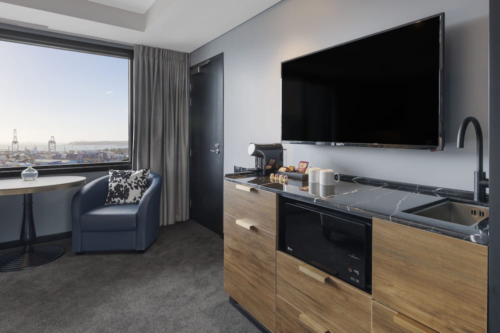 Auckland Central Business District Hotel | Imagine Beach Road