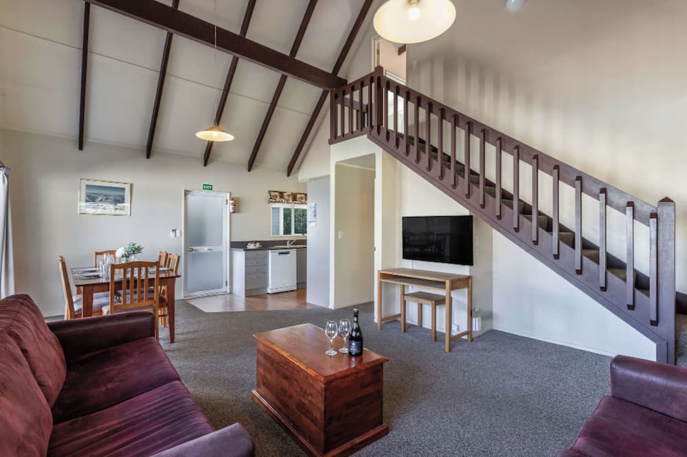 Turangi Hotel | Turangi Leisure Lodge