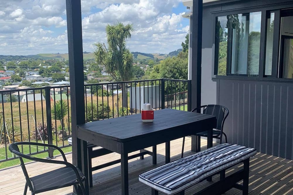 Whanganui Apartment | Stunning Views in the award winning beautiful small city of Whanganui