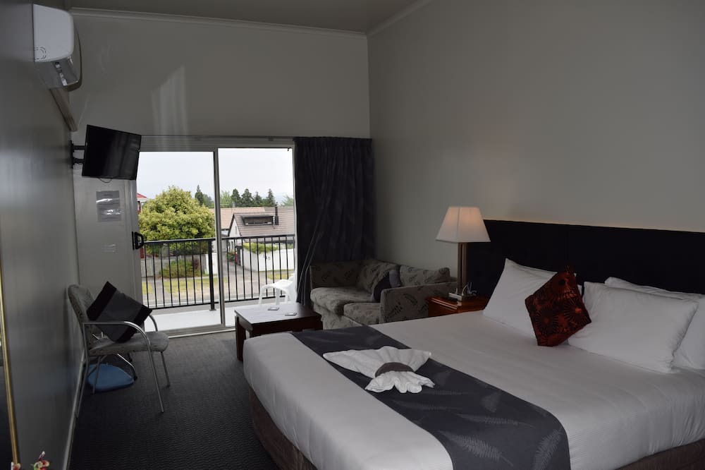 Taupo Hotel | Silver Fern Lodge