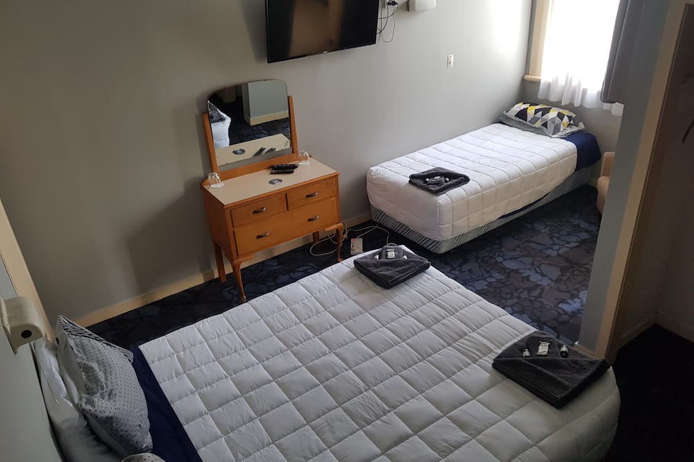 Dargaville Hotel | The Northern Wairoa Hotel