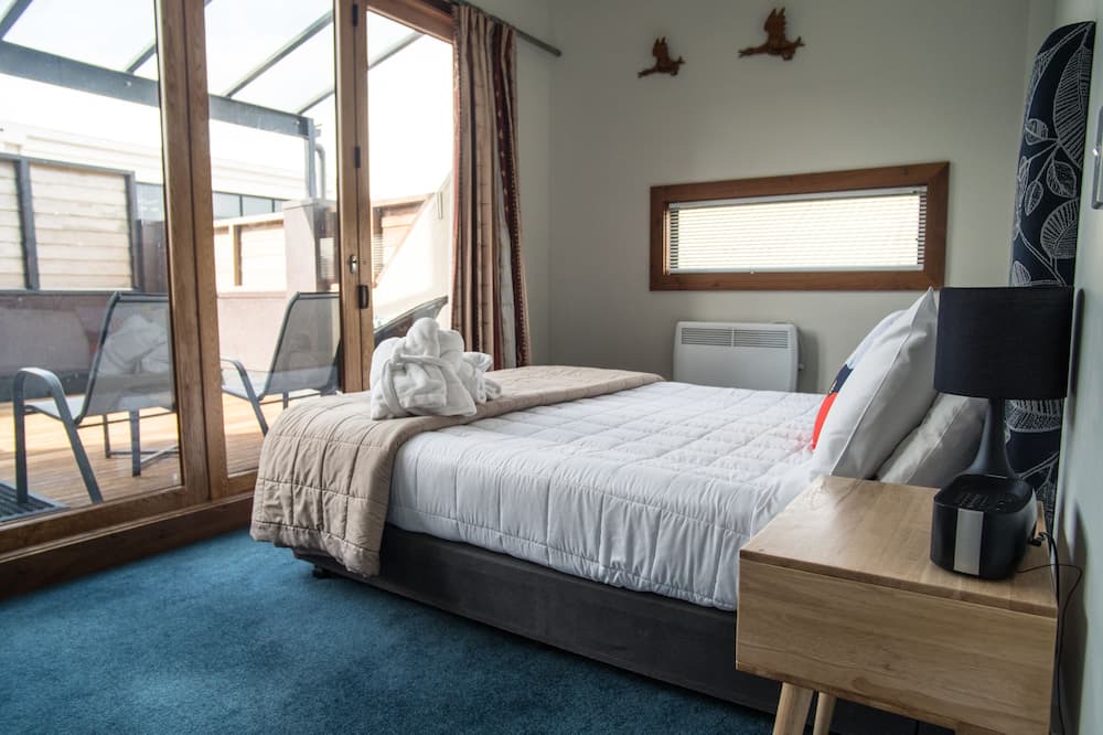 Te Aro Hotel | U Boutique Hotel, SureStay Collection by BW