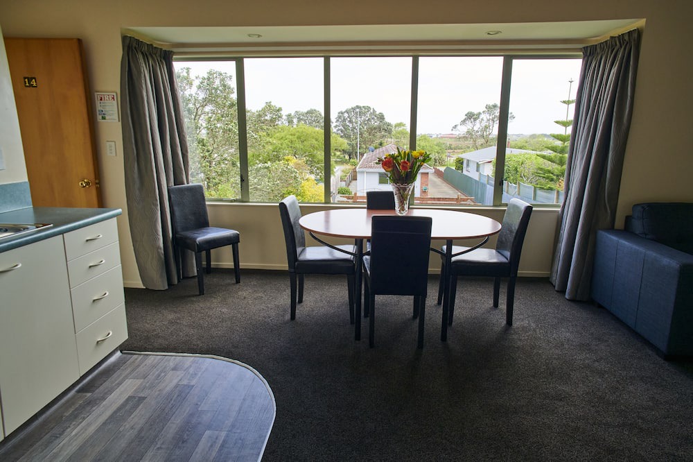 Greymouth Hotel | Aachen Place Motel