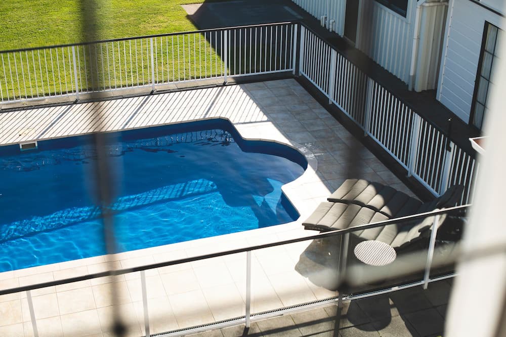 Gisborne Bed & Breakfast | Cedar House