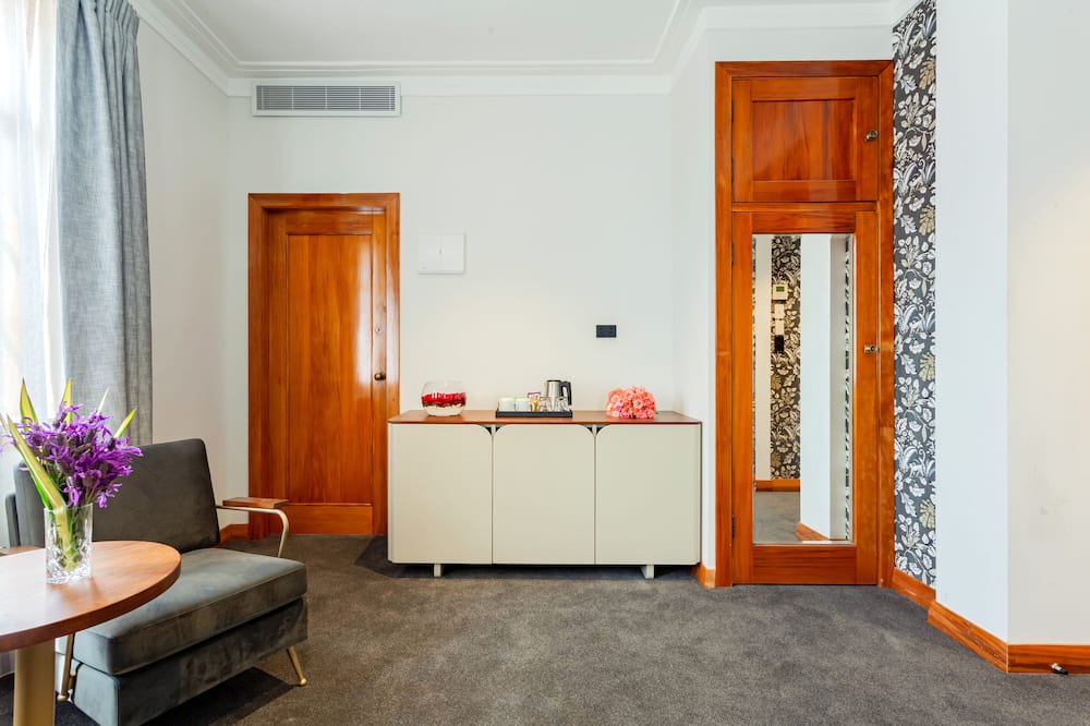 Hornby Hotel | Wigram Hotel