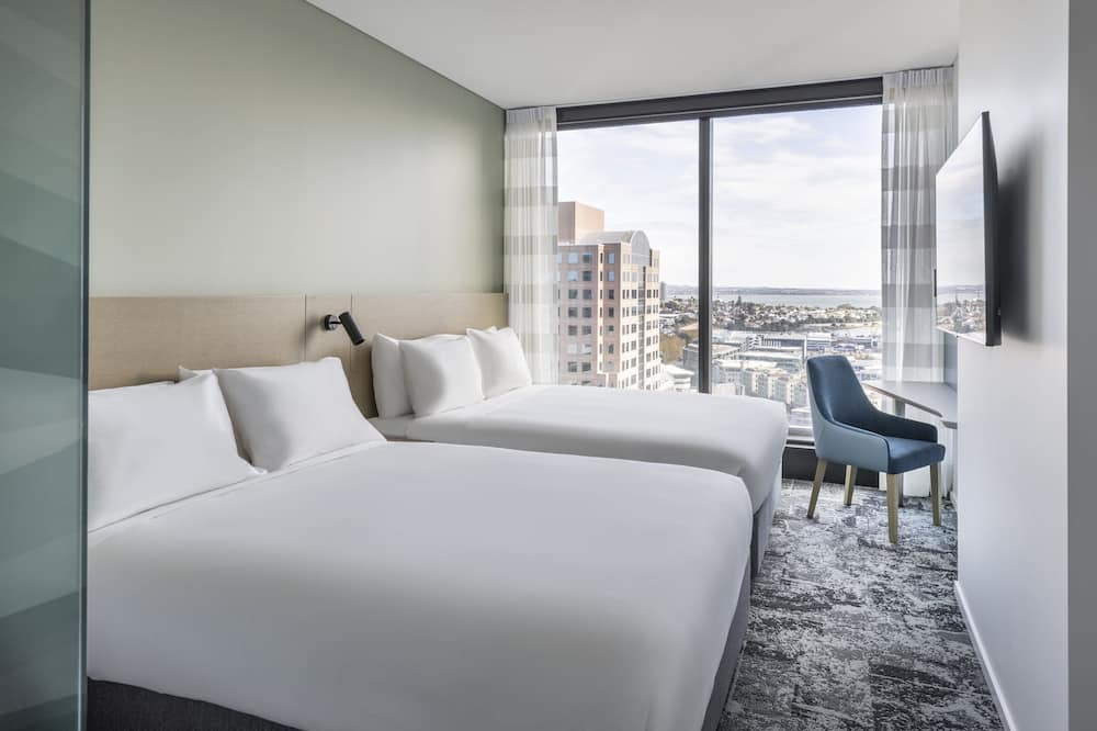Auckland Central Business District Hotel | Holiday Inn Express Auckland City Centre by IHG