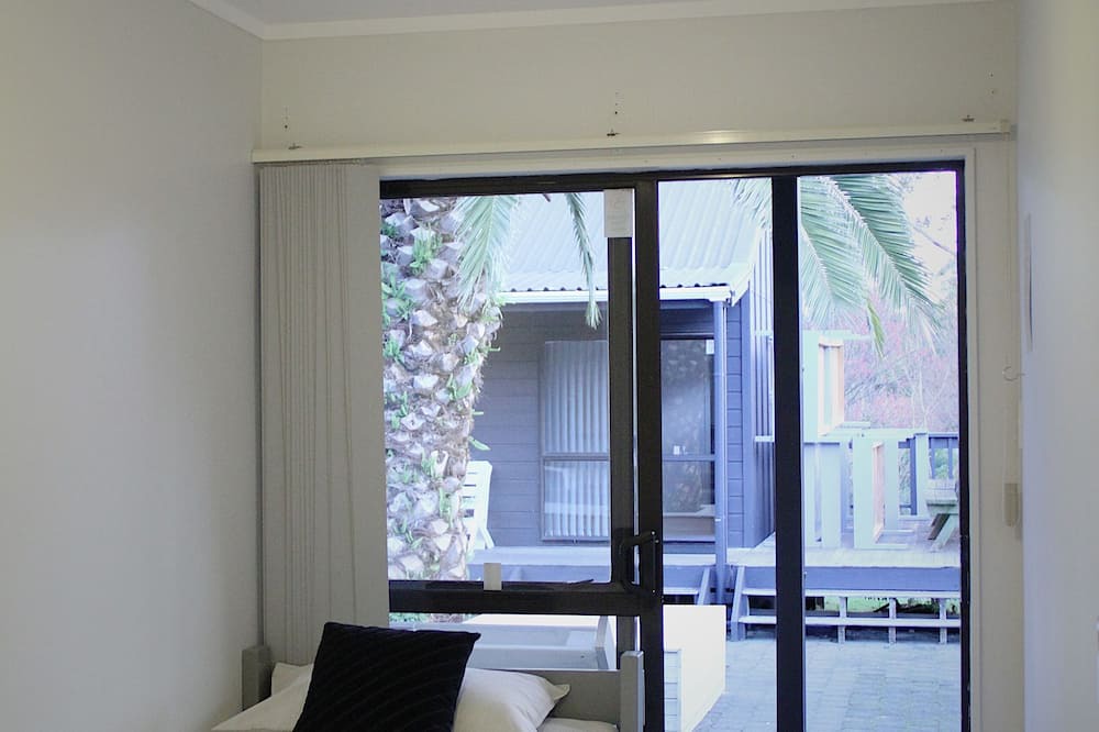 Tauranga Hostel | Hugo & Carter's Backpackers & Motel