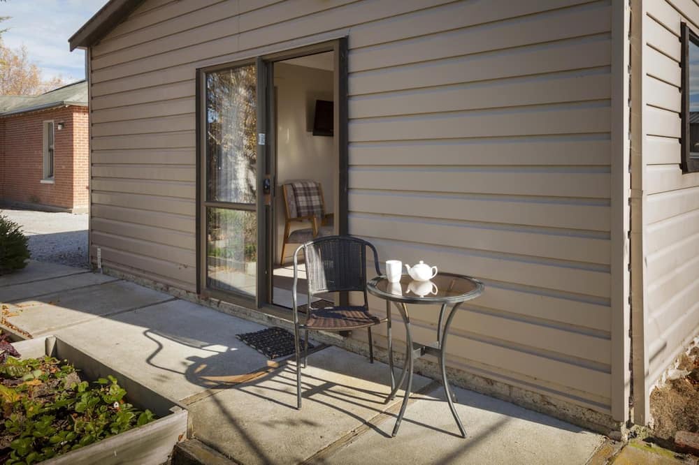 Ranfurly Bed & Breakfast | Trout n Trail BnB