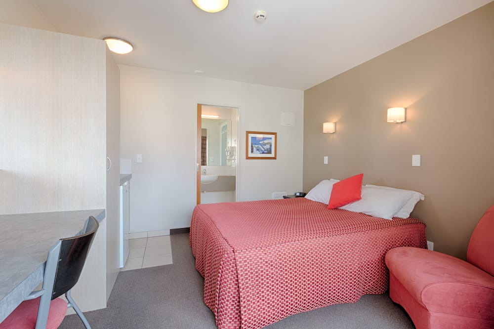 Ohinemutu Hotel | Bella Vista Motel Rotorua