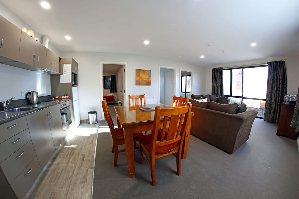 Oamaru Hotel | Heritage Court Lodge