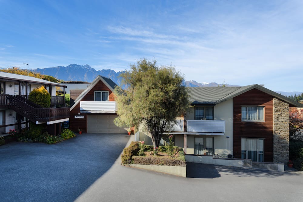 Queenstown Hotel | Queenstown Motel Apartments