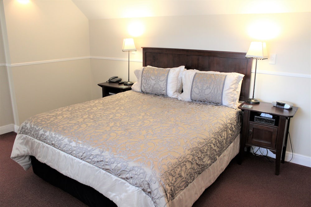 Woodhill House | Lodge Bordeaux