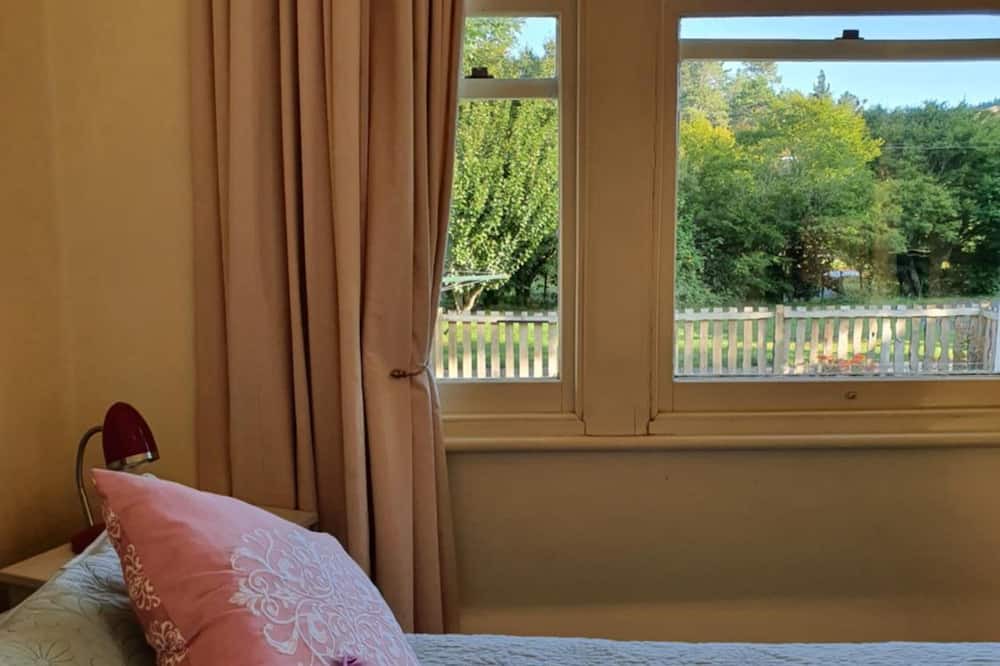 Lower Kaimai House | Poripori Homestead