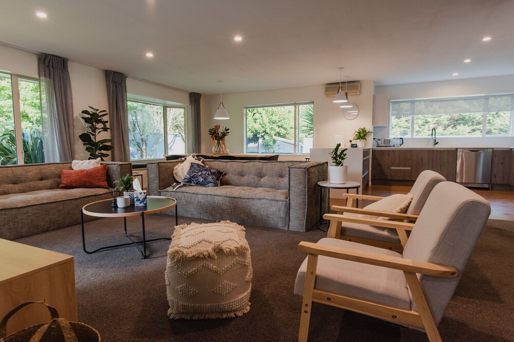 Halswell House | Hidden Gem of Christchurch (18mins from the Airport)