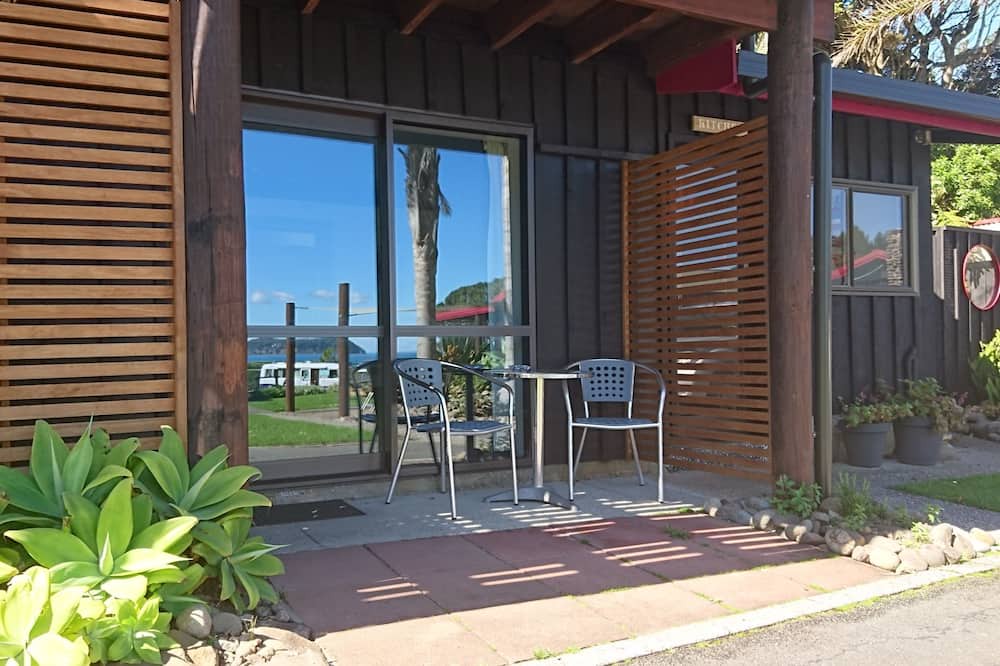 Amodeo Bay Other | Anglers Lodge