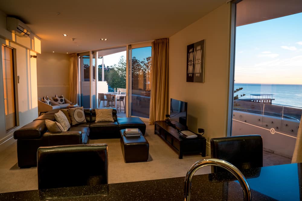 Napier Hotel | The Dome Boutique Apartments