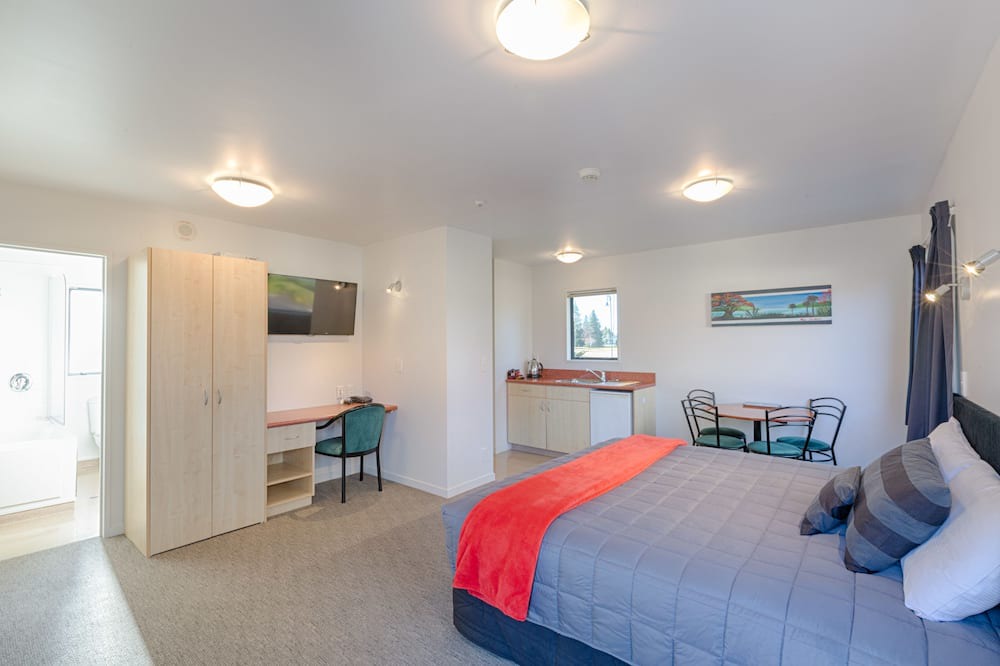 Te Anau Hotel | Bella Vista Motel Te Anau