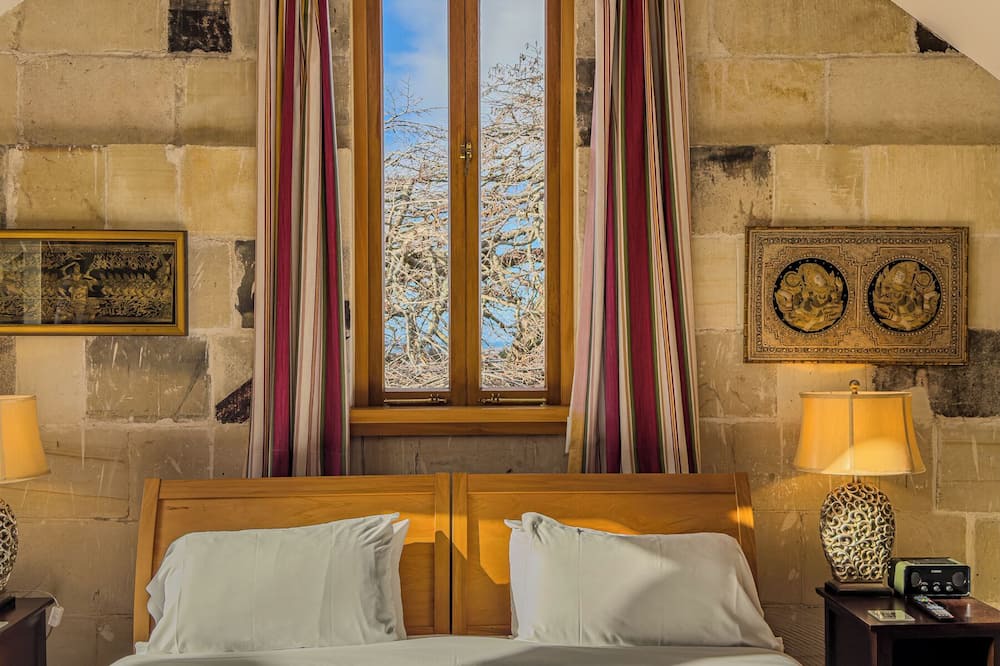 Oamaru Cabin | Pen-y-bryn Lodge