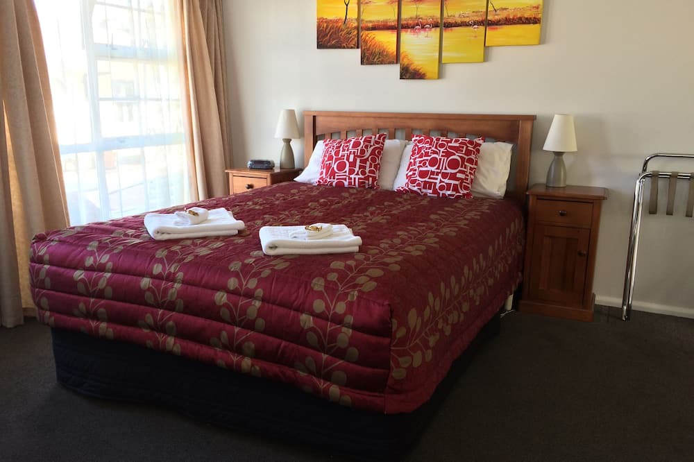 Upper Riccarton Hotel | Earnslaw Motel