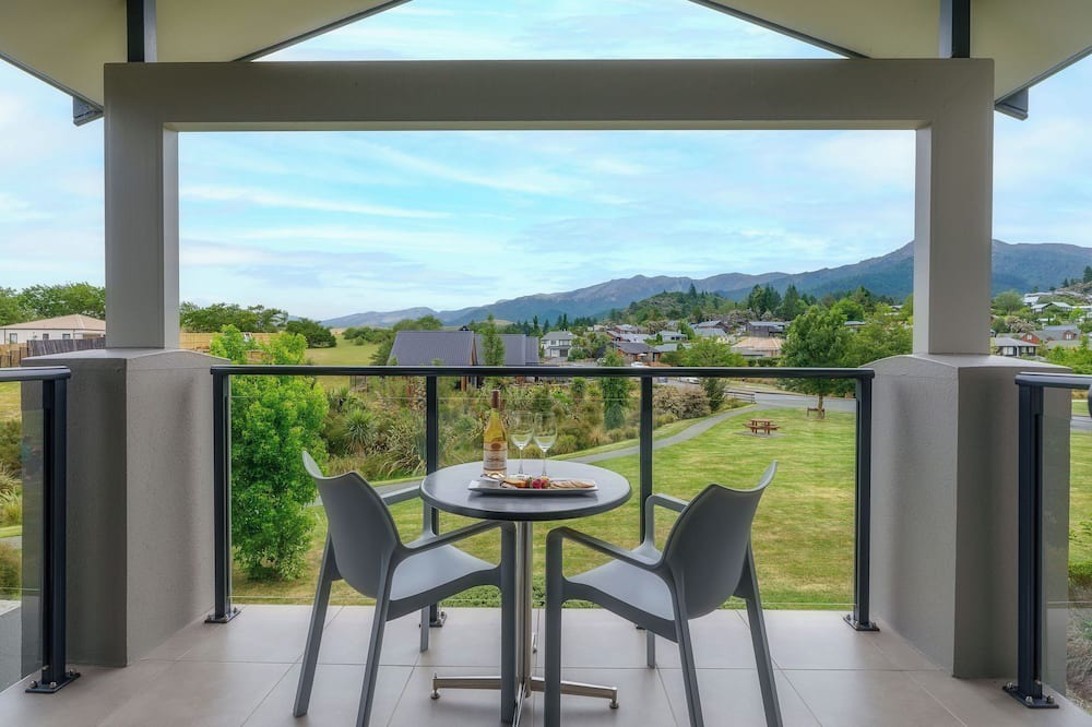 Hanmer Springs Hotel | The St James
