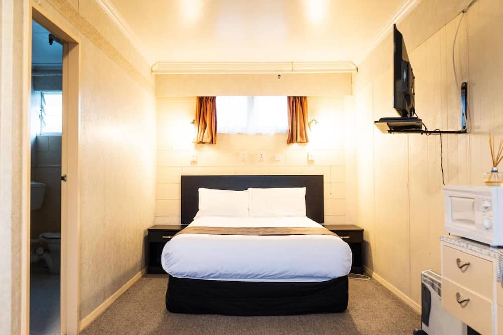 Tokoroa Hotel | Mayfair Court Motel