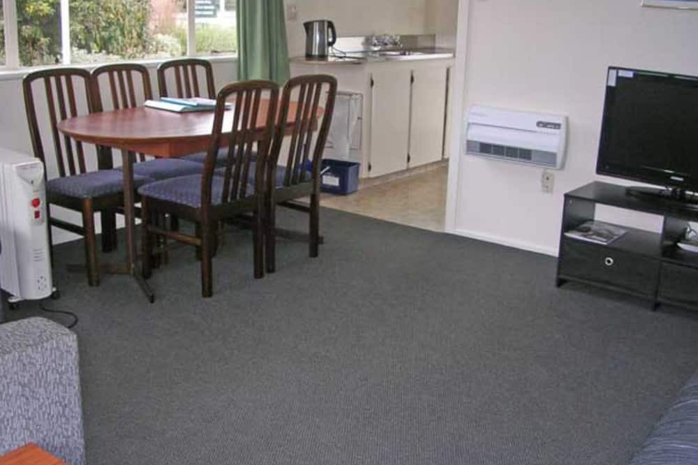 Alexandra Hotel | Alexandra Garden Court Motel