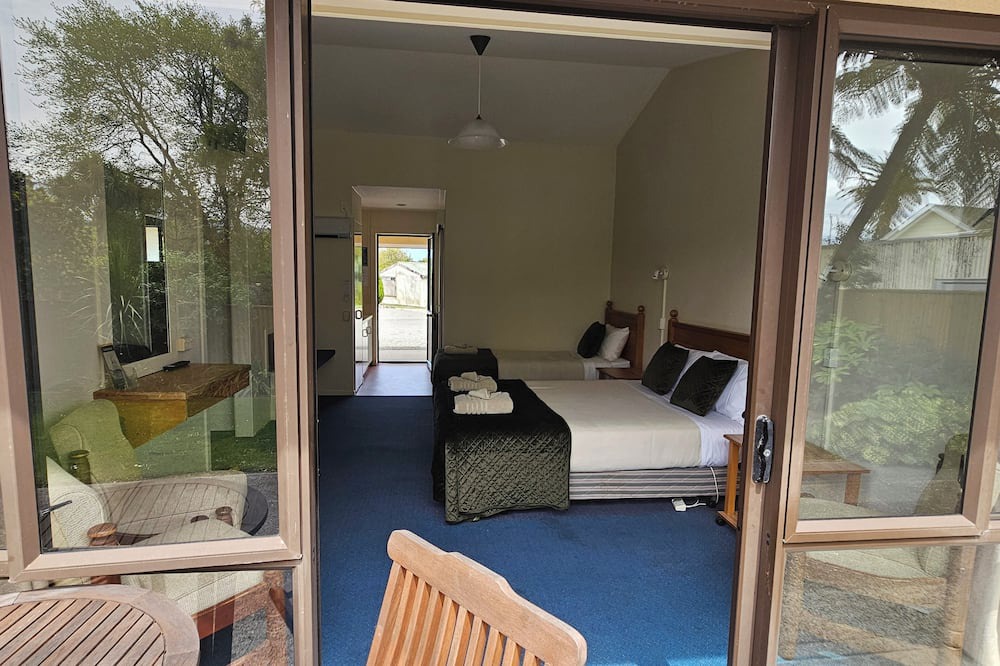 Karamea Hotel | Karamea Hotel