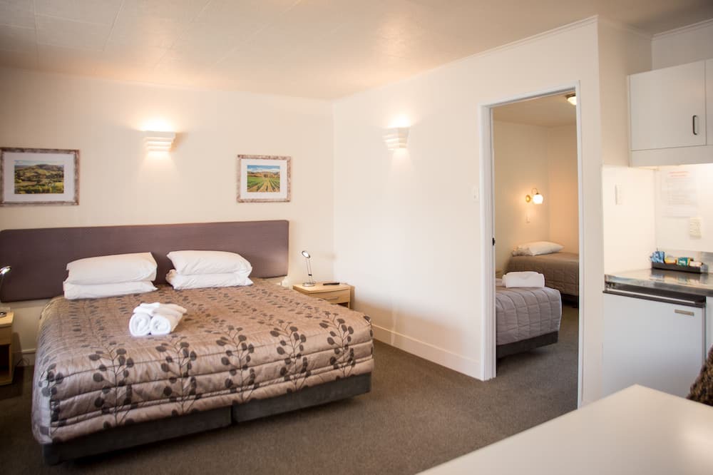 Gisborne Hotel | Colonial on Gladstone
