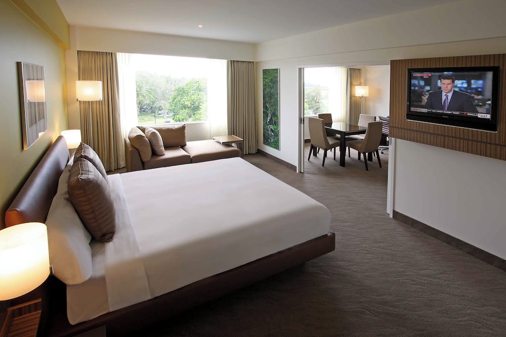 Greenlane - Ellerslie Hotel | Novotel Auckland Ellerslie