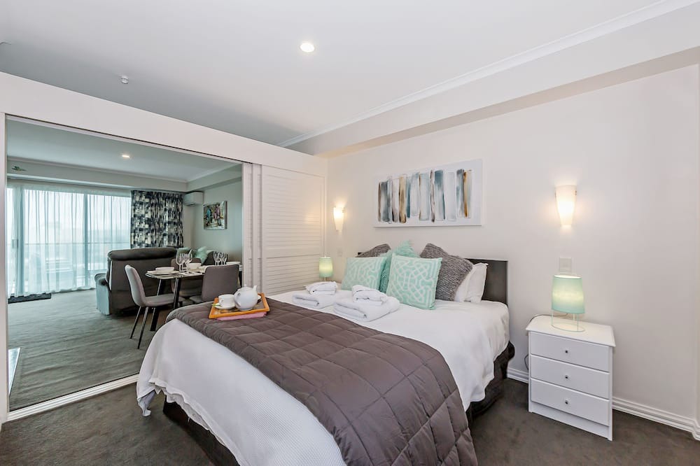 Auckland Central Business District House | Princes Wharf - 1BR Comfortable Luxury