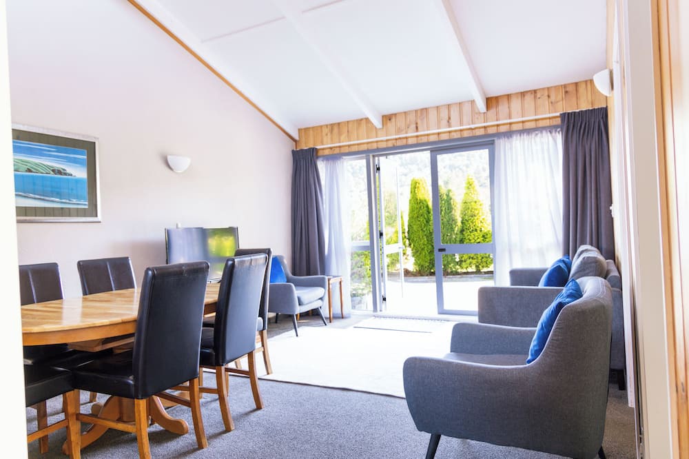 Greymouth Hotel | Apostles View Motel