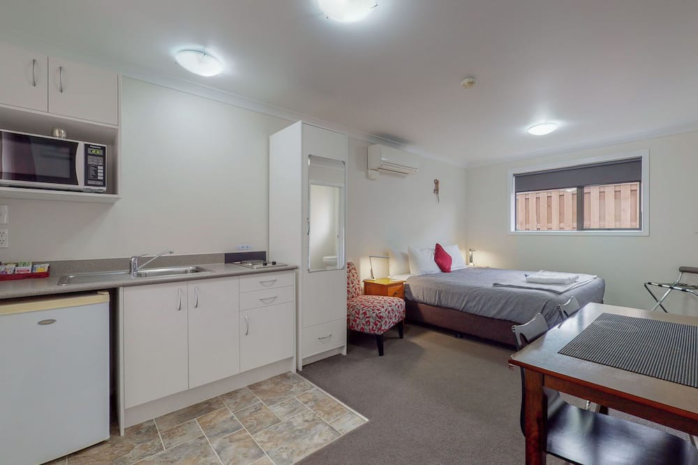 Te Awamutu Hotel | Matariki Motor Lodge