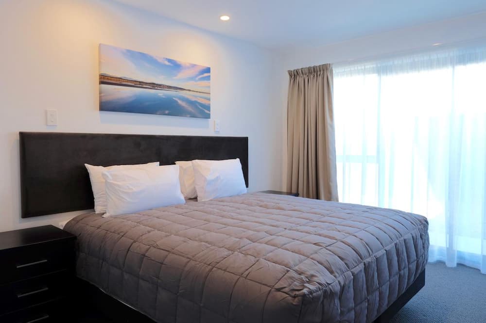 Hokitika Hotel | Stopforths Premium Accommodation
